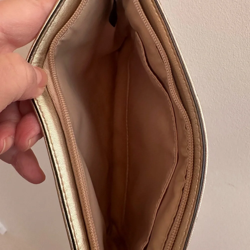 Rare Coach Audrey Sun Motif Sequin Zip Top Large Wristlet Clutch - Picture 6 of 6